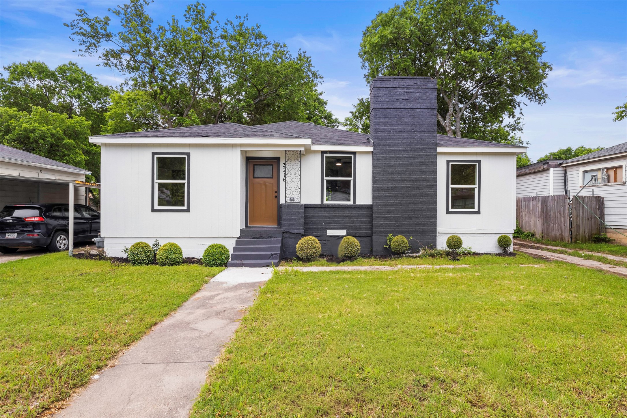 3216 Sharon Street Dallas TX 75211