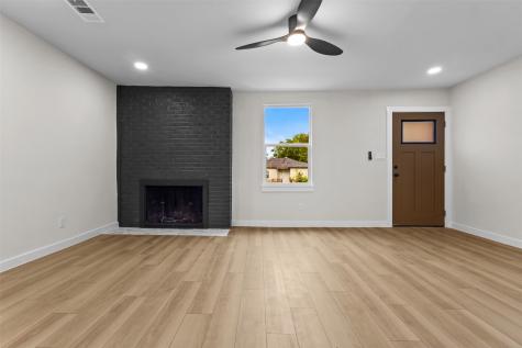 3216 Sharon Street Dallas TX 75211