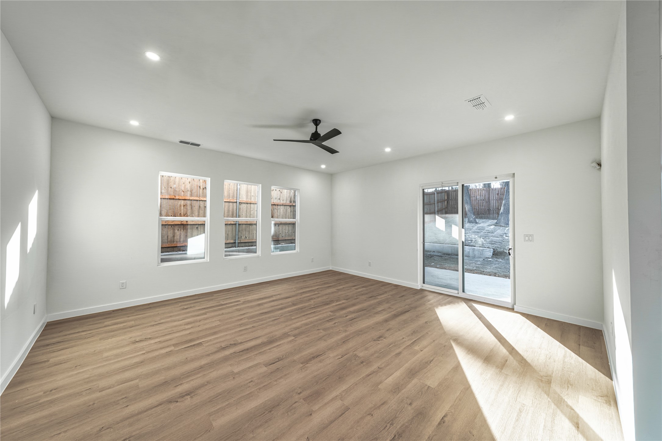 2347 Fatima Avenue Dallas TX 75241