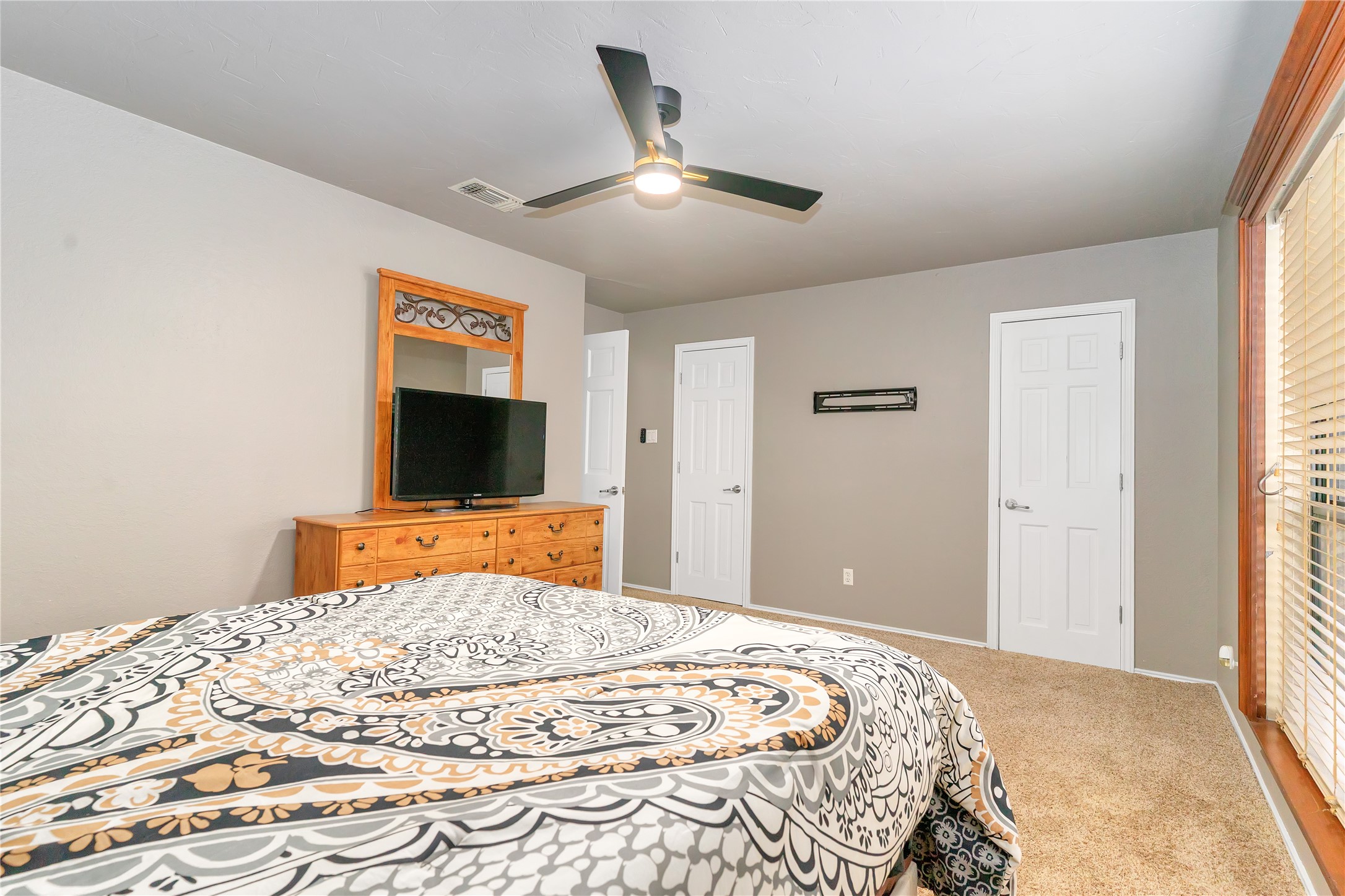 1503 W Westhill Drive Cleburne TX 76033