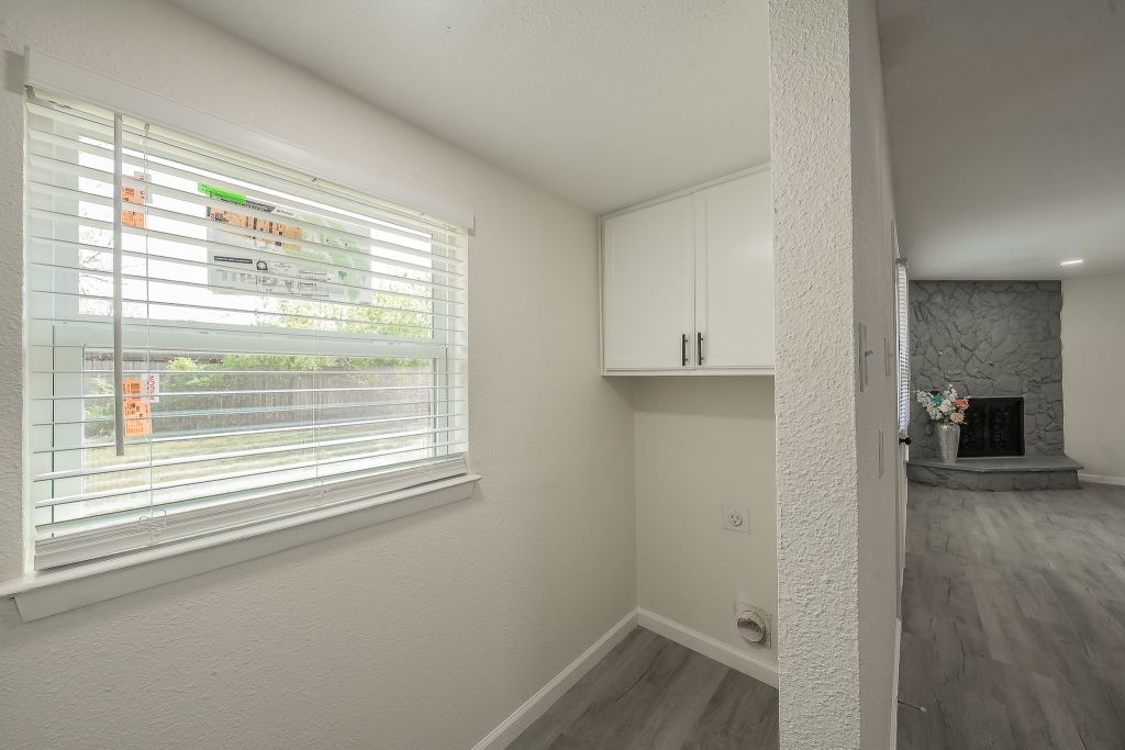 228 Blair Lane Arlington TX 76014