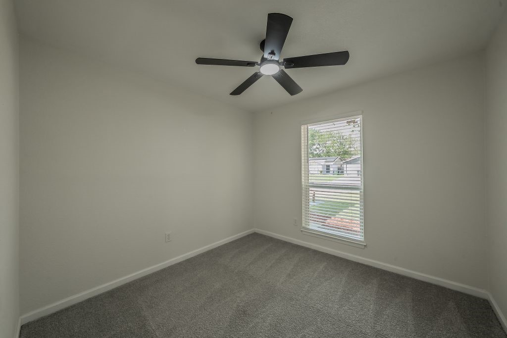 228 Blair Lane Arlington TX 76014