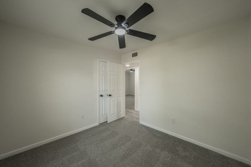 228 Blair Lane Arlington TX 76014