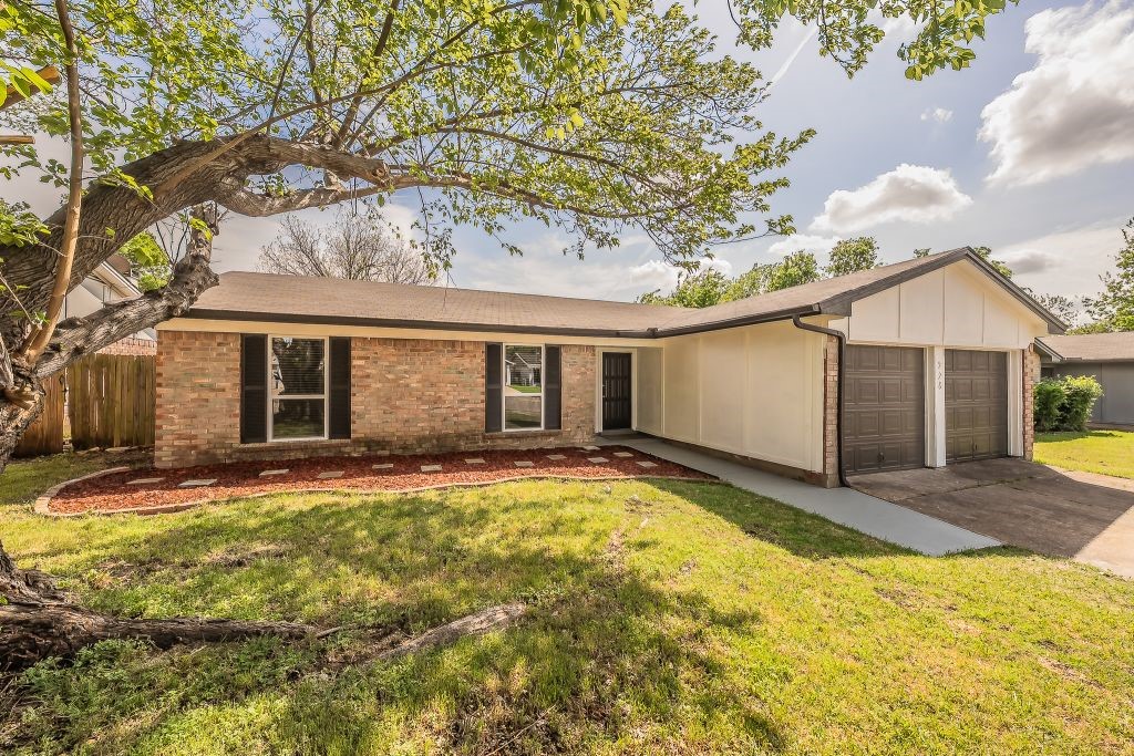228 Blair Lane Arlington TX 76014