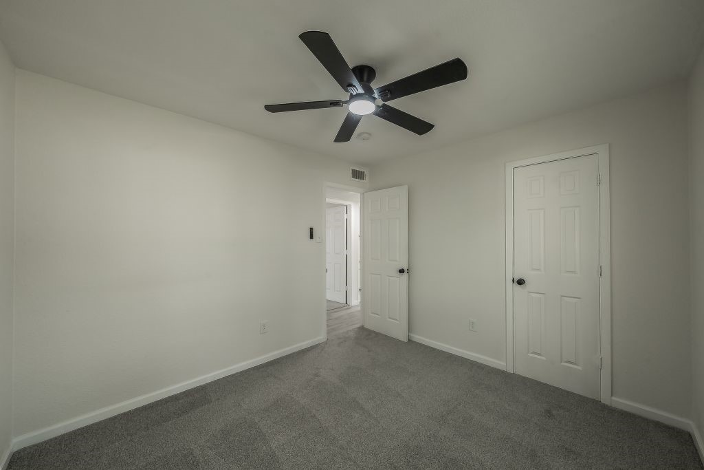 228 Blair Lane Arlington TX 76014