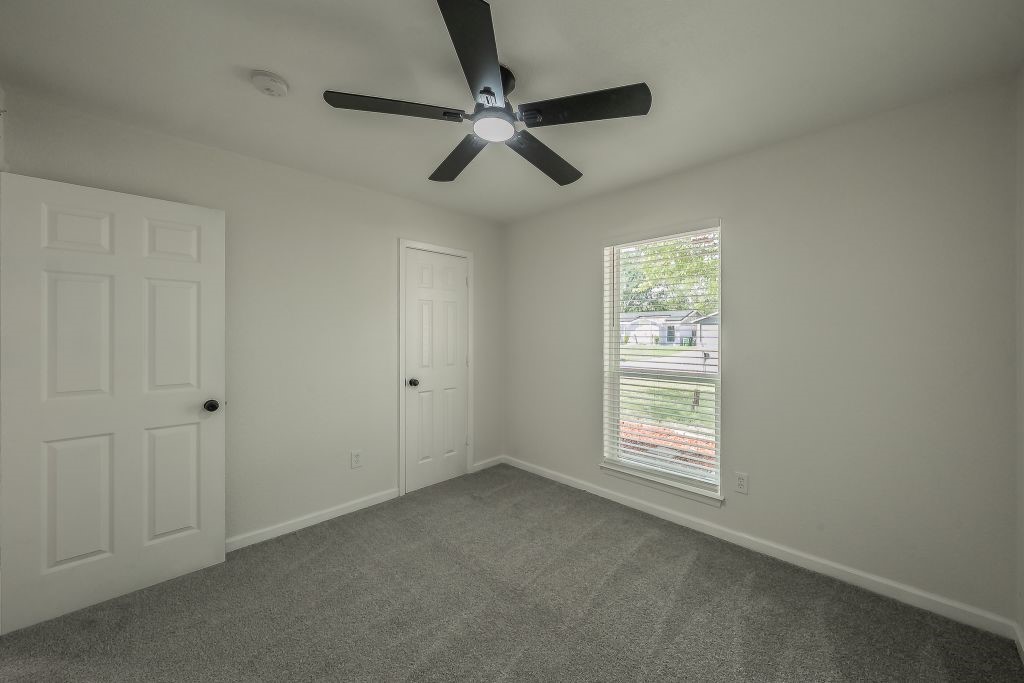 228 Blair Lane Arlington TX 76014
