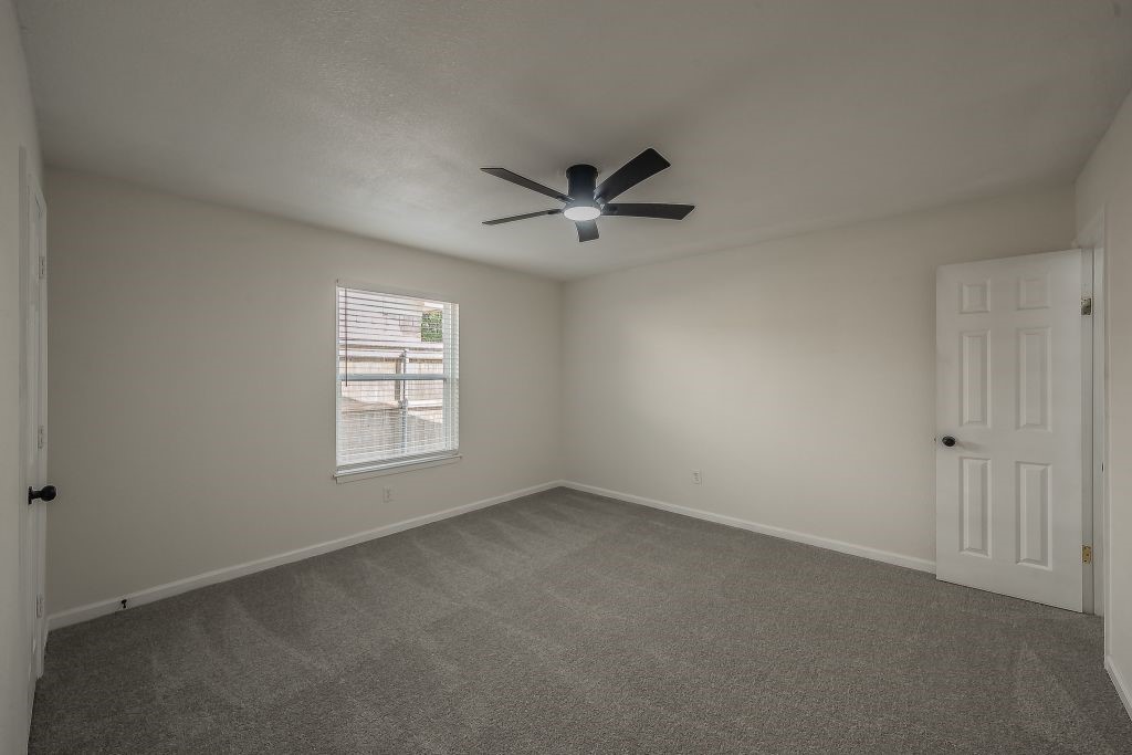 228 Blair Lane Arlington TX 76014