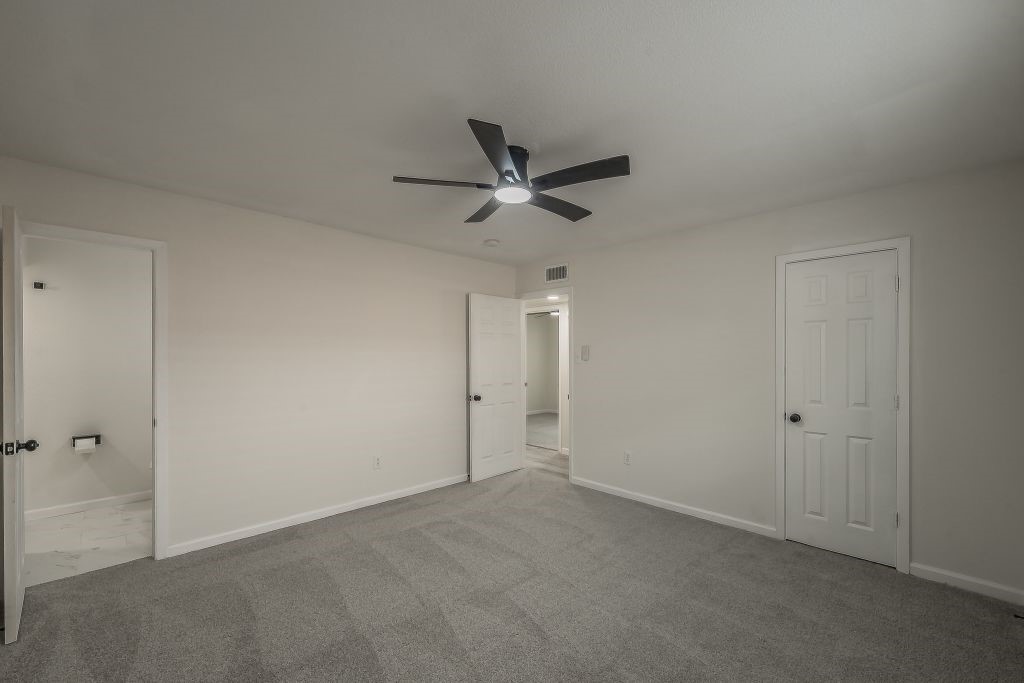 228 Blair Lane Arlington TX 76014