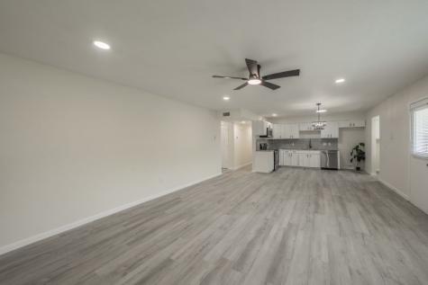 228 Blair Lane Arlington TX 76014