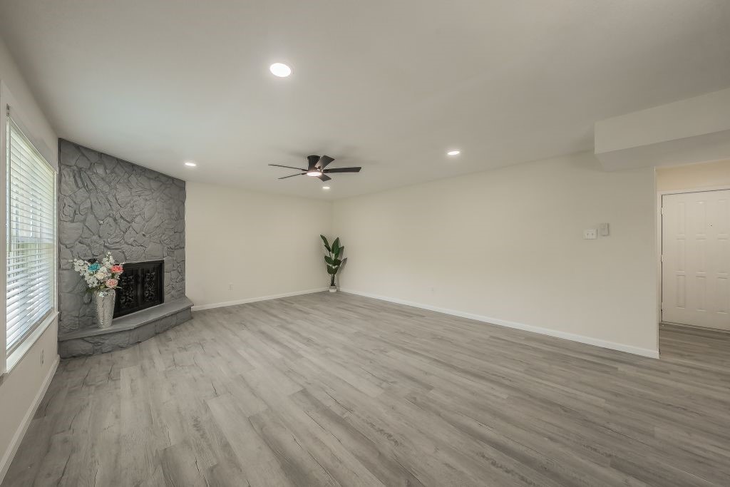 228 Blair Lane Arlington TX 76014