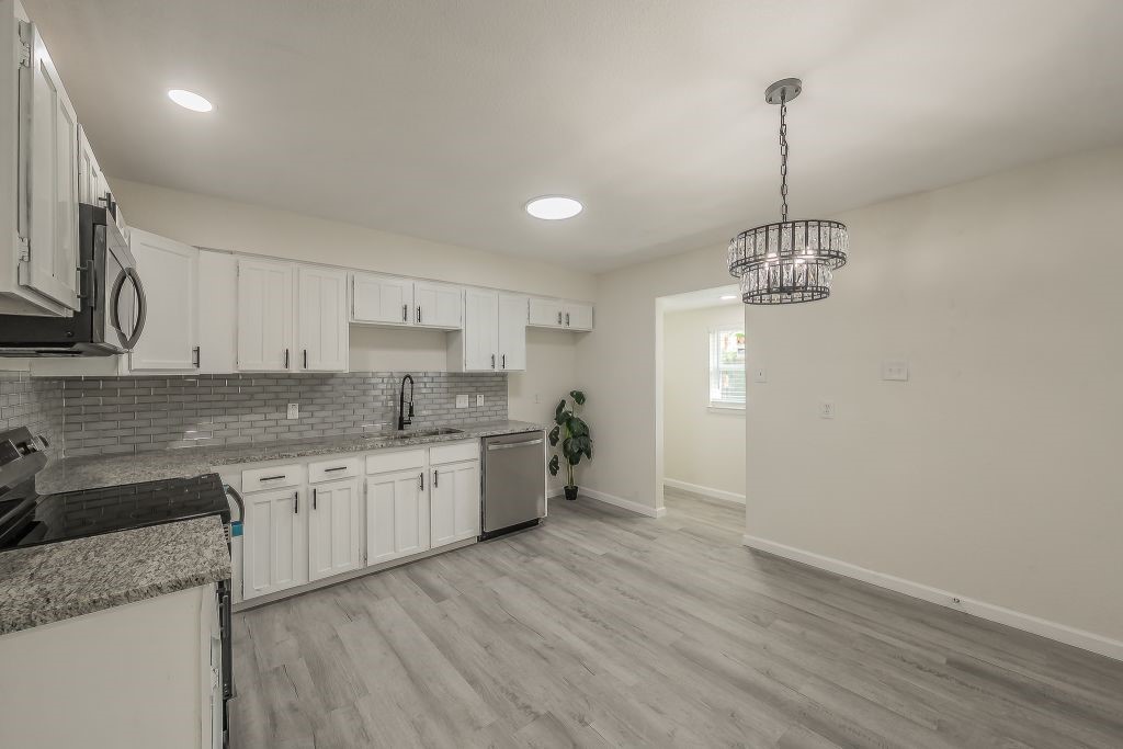 228 Blair Lane Arlington TX 76014