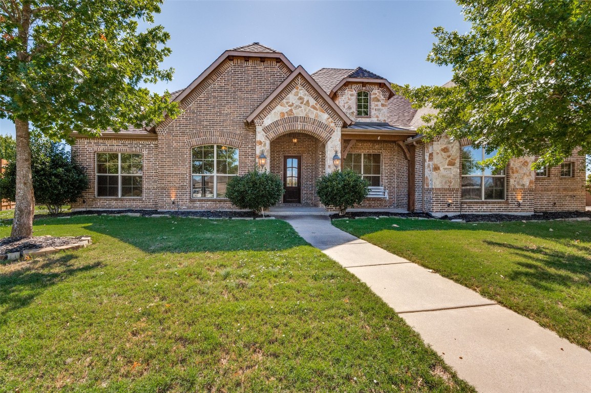 721 Texanna Trail Court Midlothian TX 76065