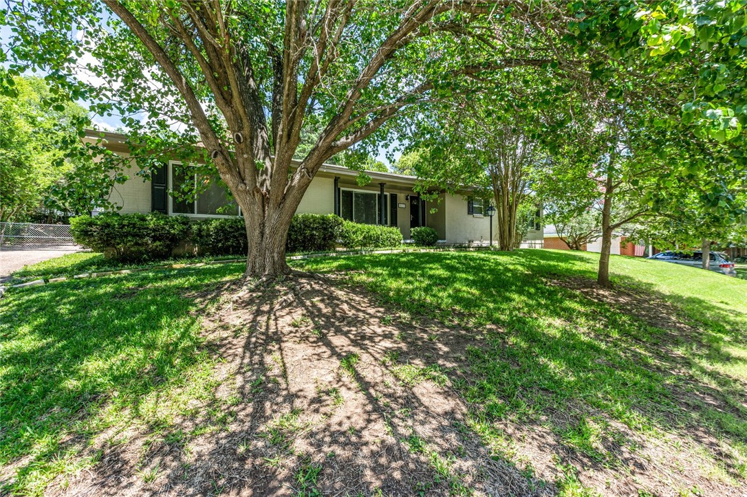 2625 Rockview Drive Waco TX 76710