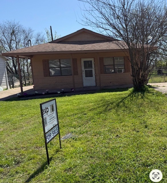 1605 E 10th Avenue Corsicana TX 75110