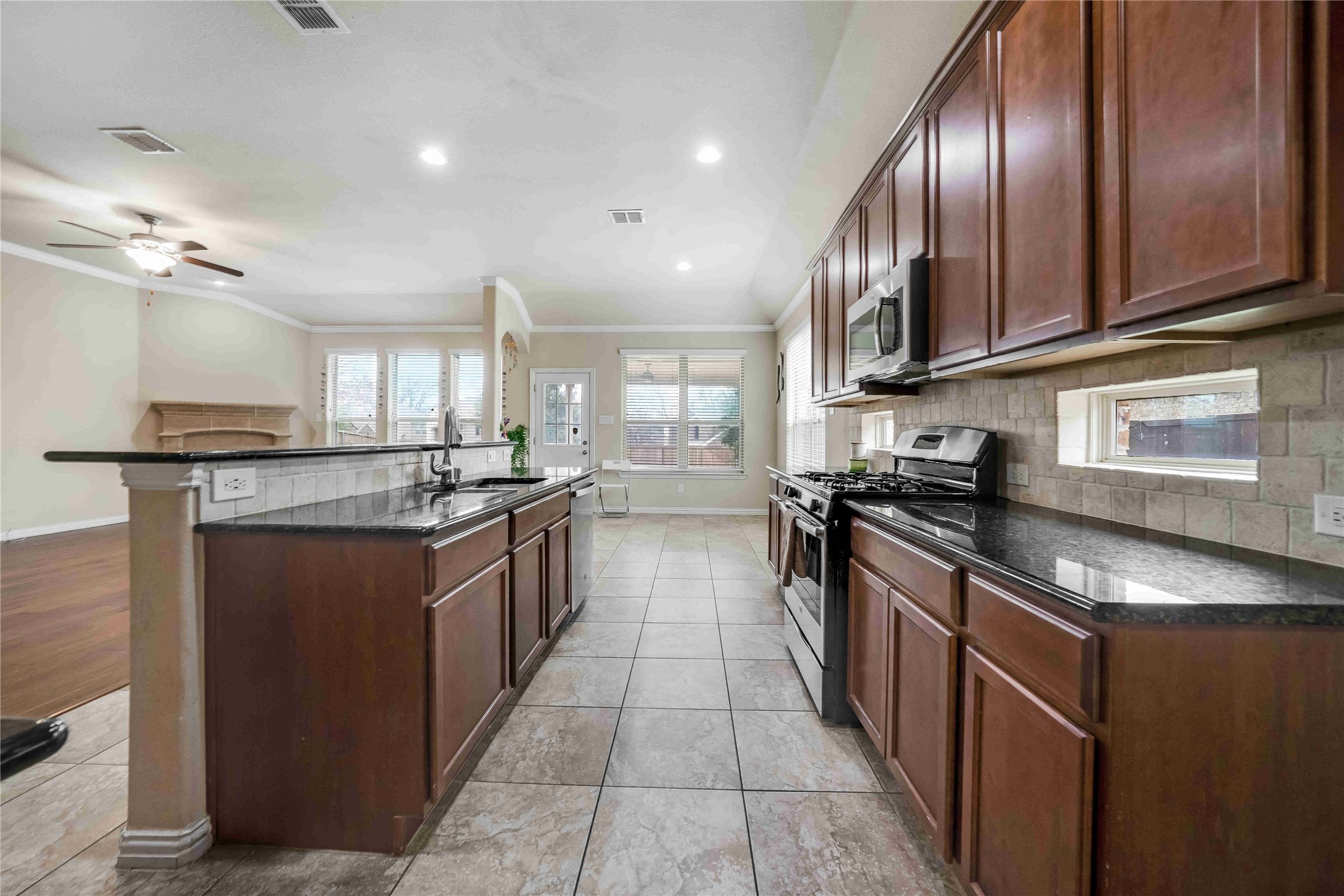 917 Park Place Lane Mckinney TX 75071