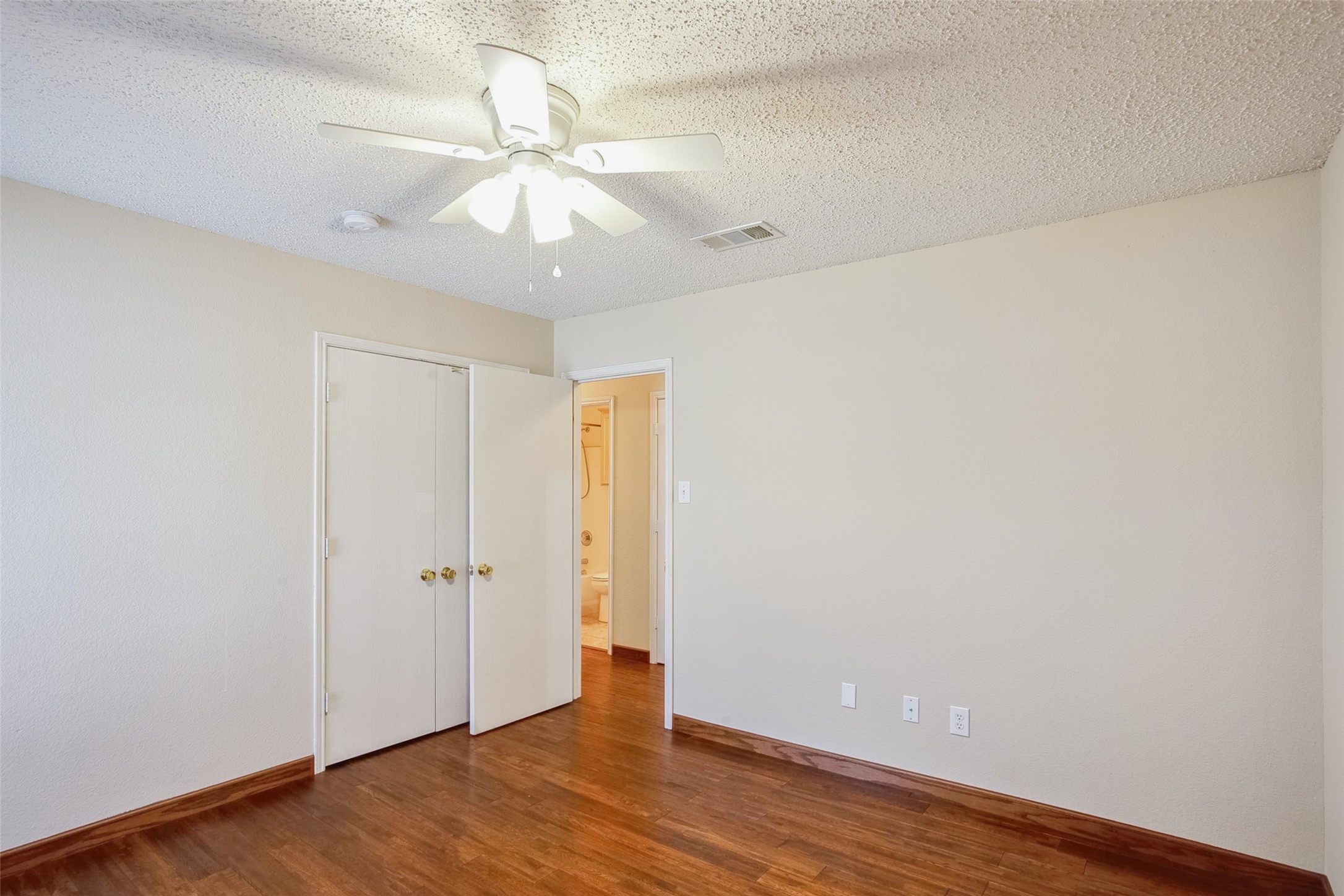 5617 Wiltshire Drive Fort Worth TX 76135