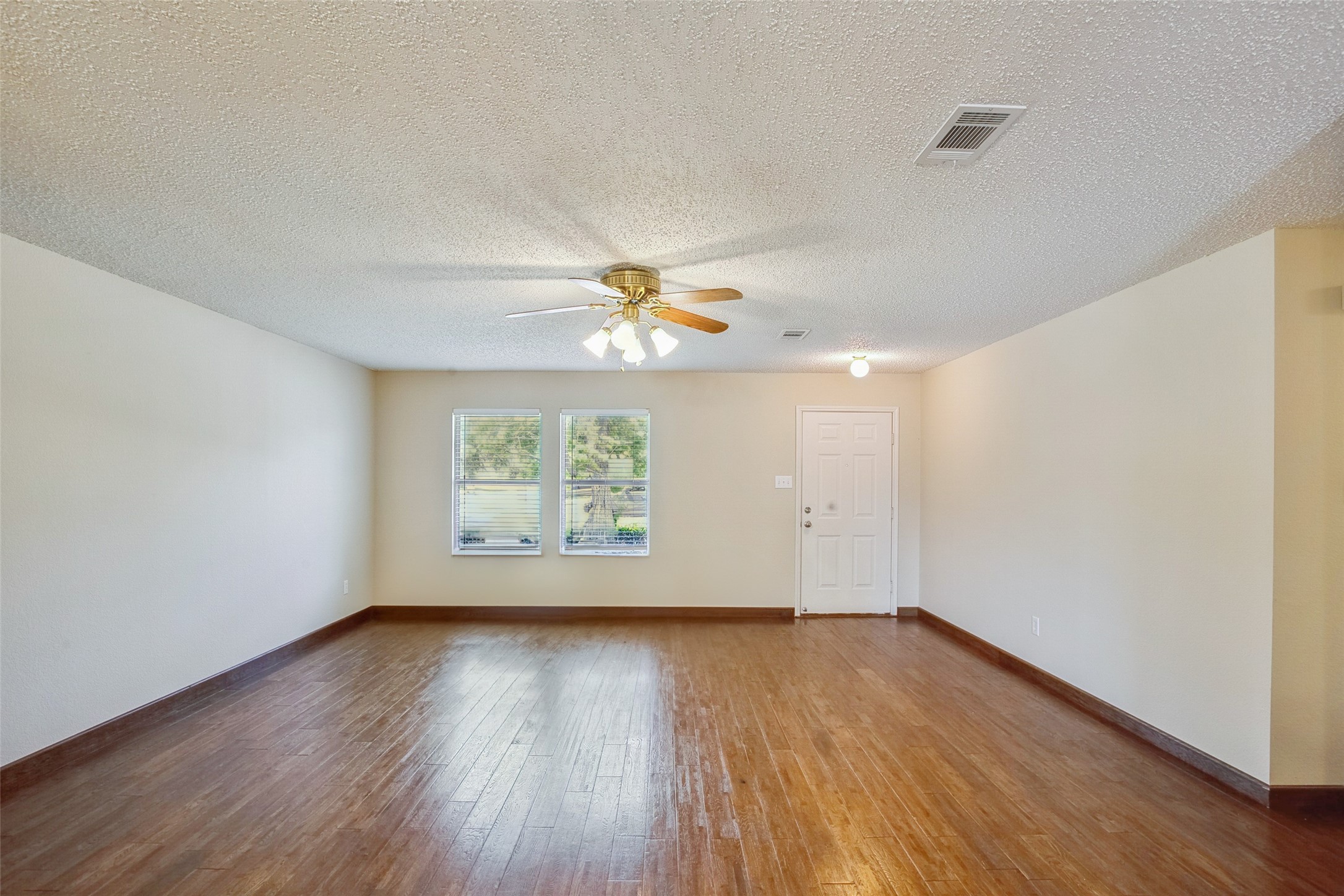 5617 Wiltshire Drive Fort Worth TX 76135