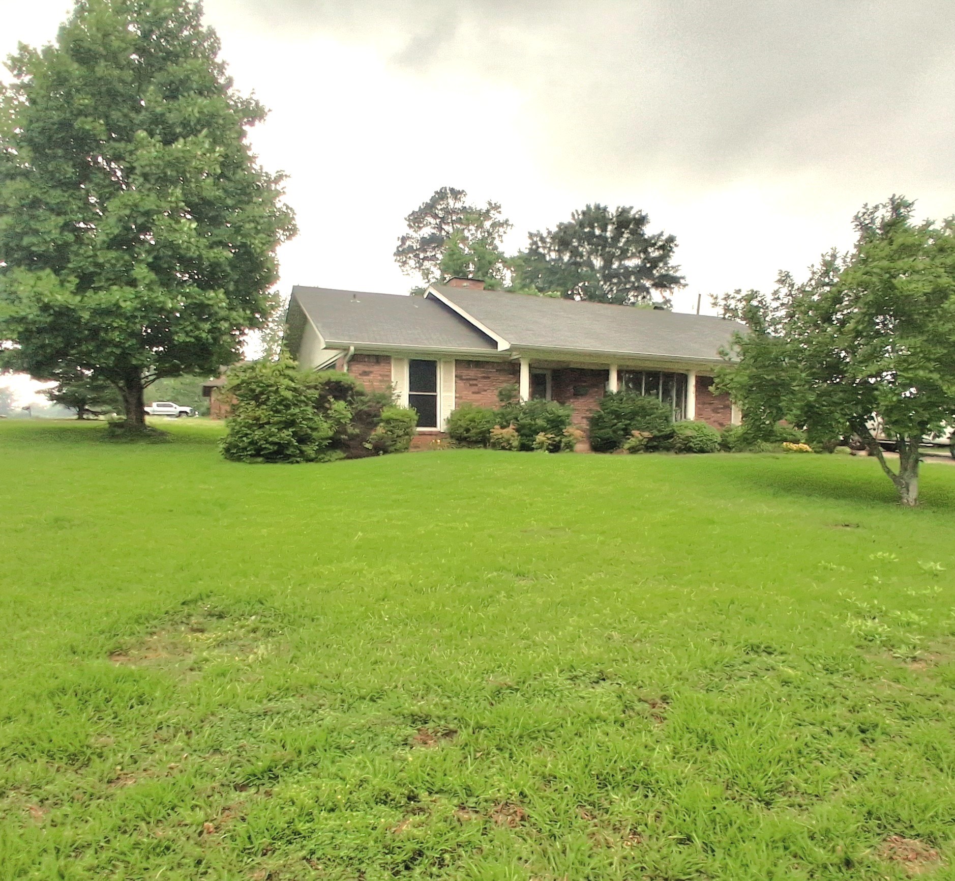 901 Bluebird Lane Wake Village TX 75501