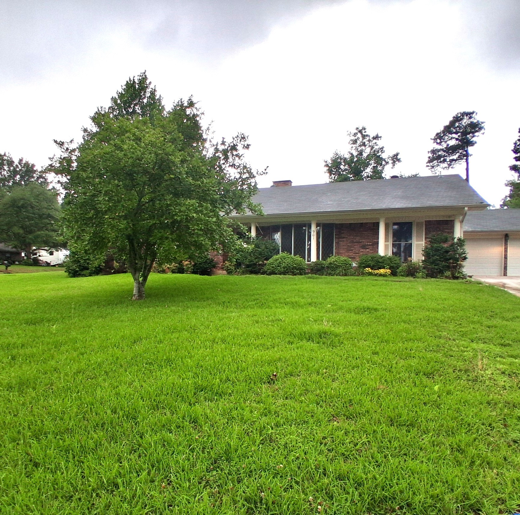 901 Bluebird Lane Wake Village TX 75501