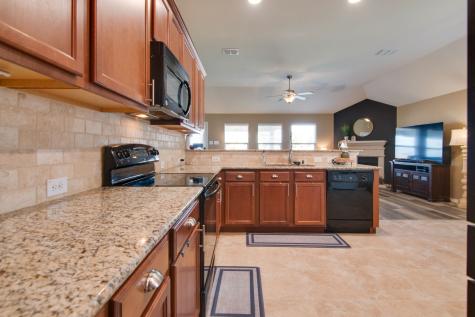 1336 Shelley Drive Burleson TX 76028