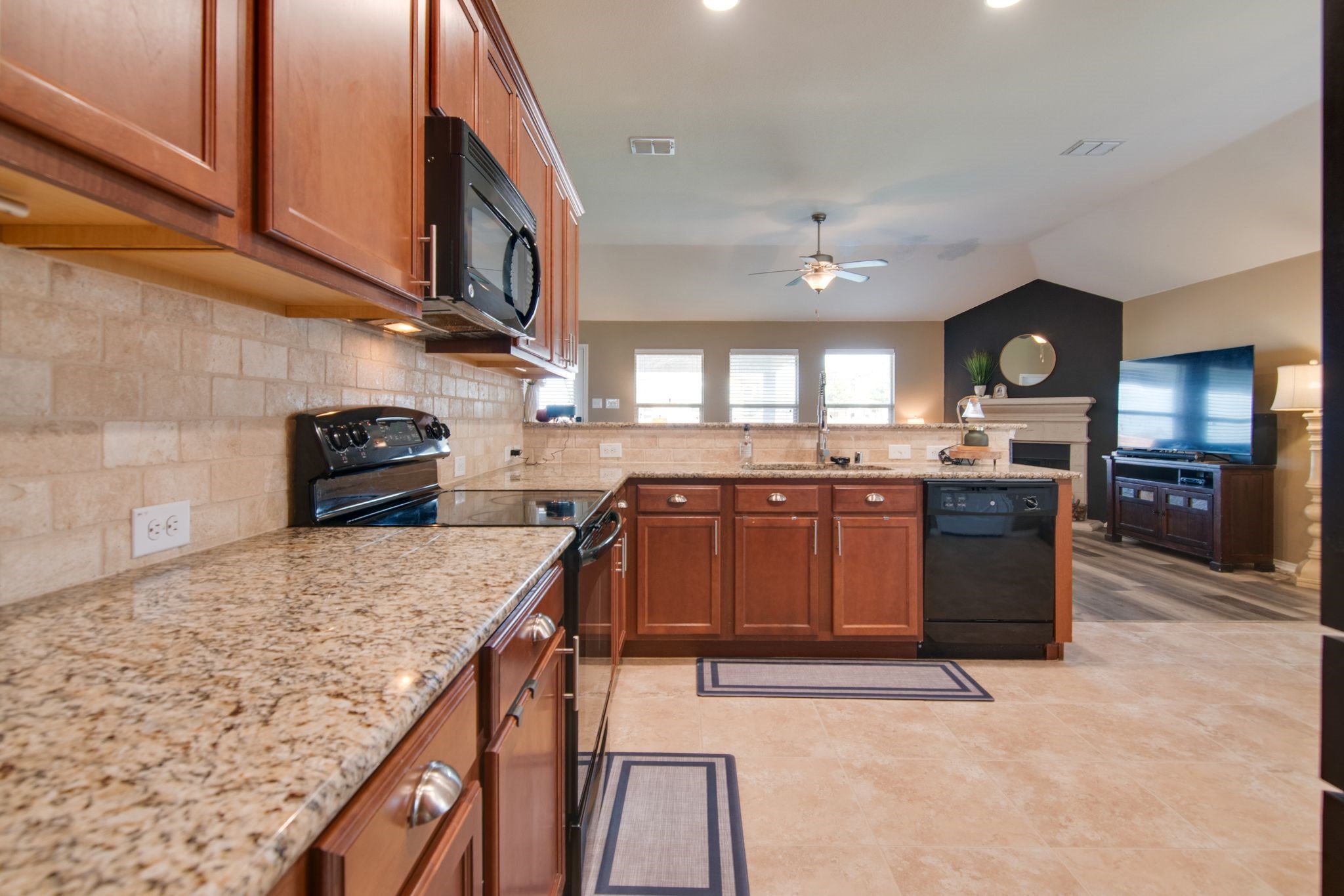 1336 Shelley Drive Burleson TX 76028