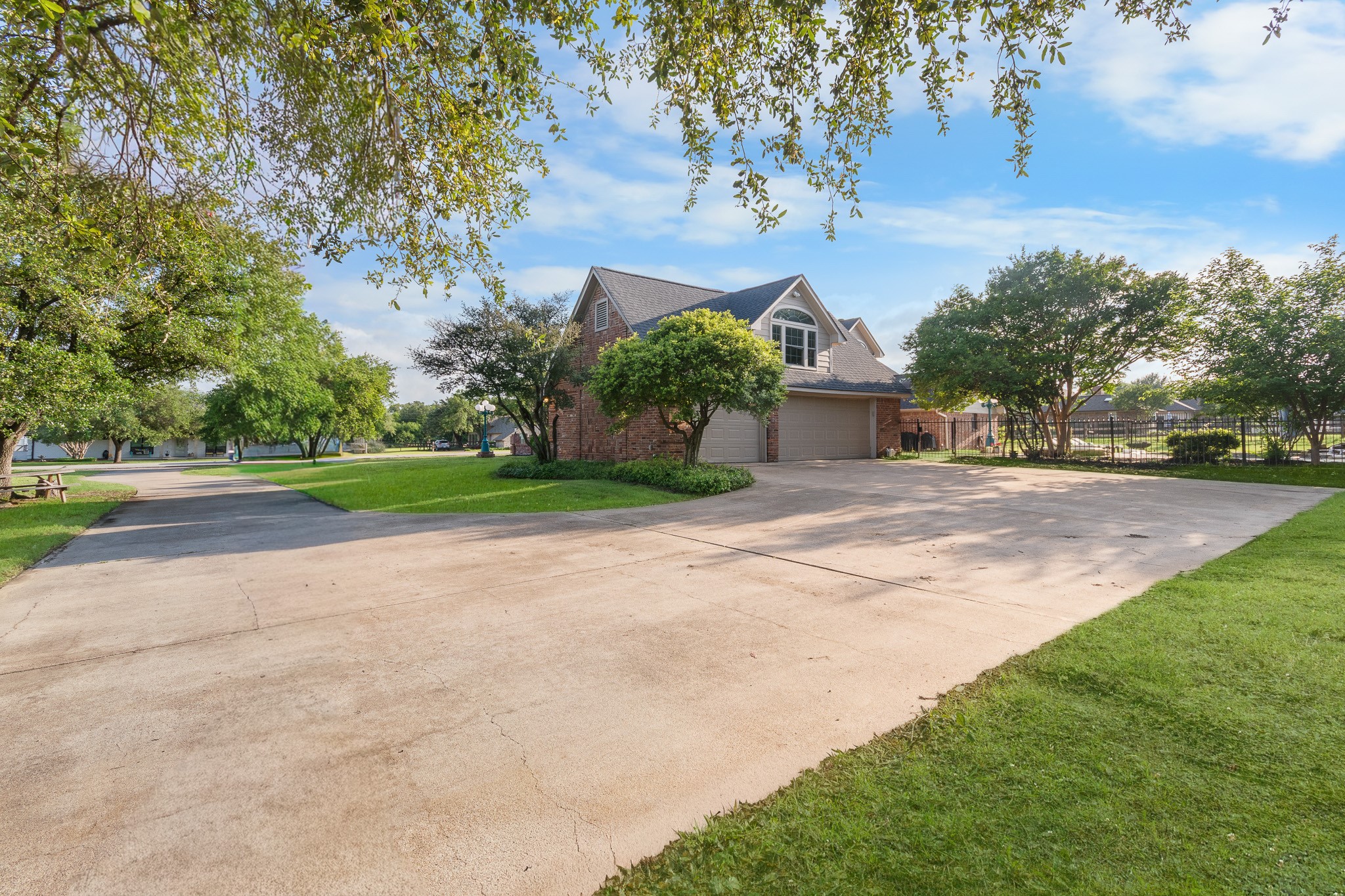 175 Oak Trail Drive Double Oak TX 75077