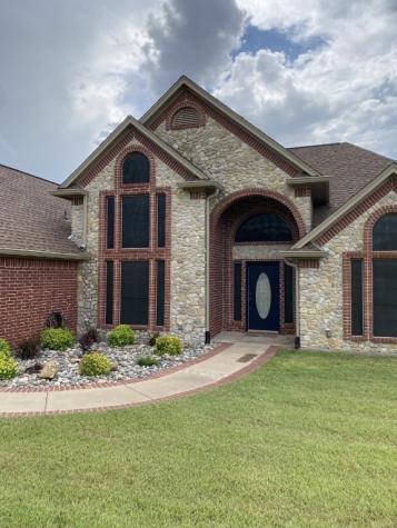 137 English Lake Court Weatherford TX 76088