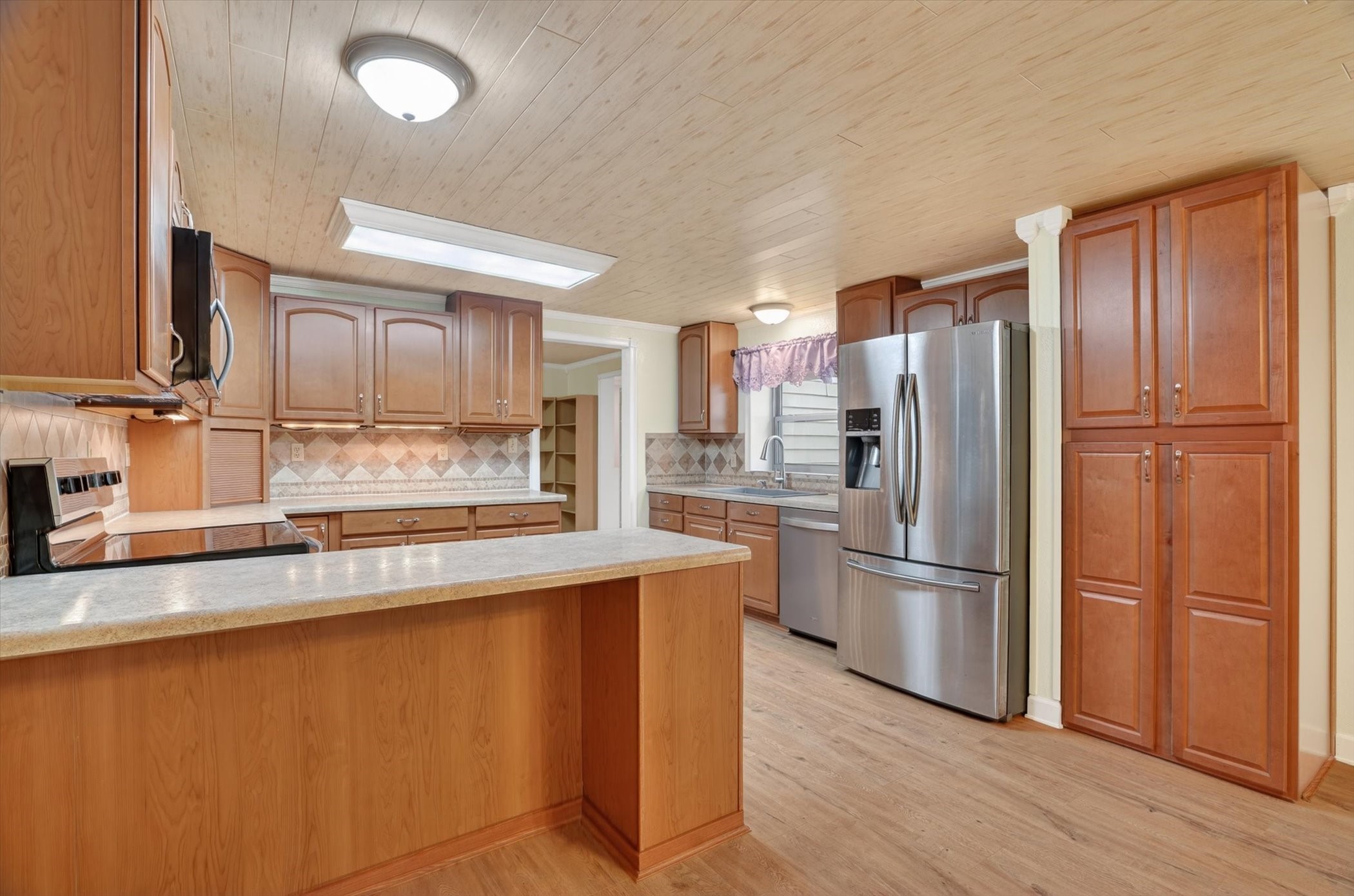 7757 Berry Road Burleson TX 76028