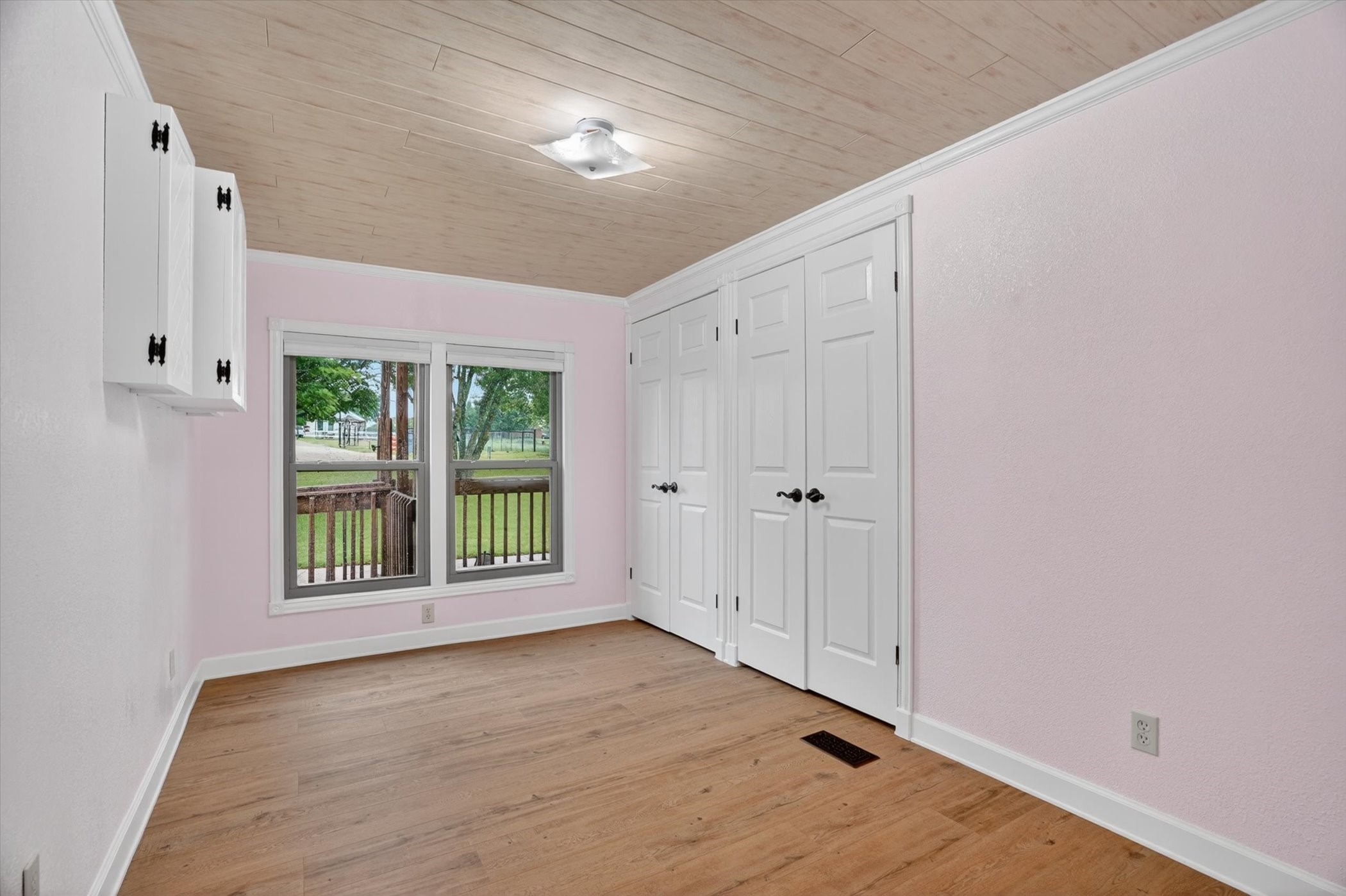 7757 Berry Road Burleson TX 76028