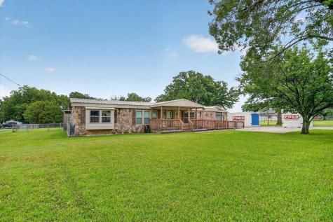 7757 Berry Road Burleson TX 76028