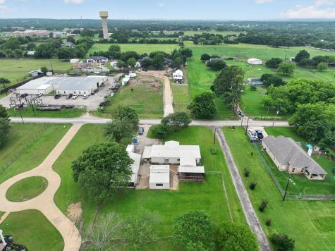7757 Berry Road Burleson TX 76028