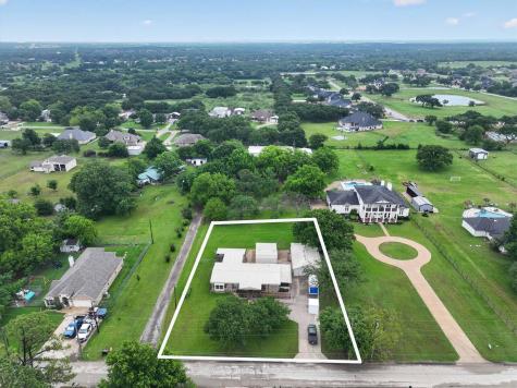 7757 Berry Road Burleson TX 76028
