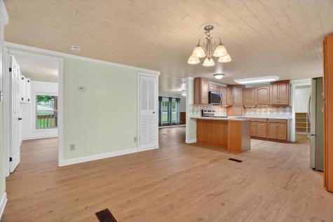 7757 Berry Road Burleson TX 76028