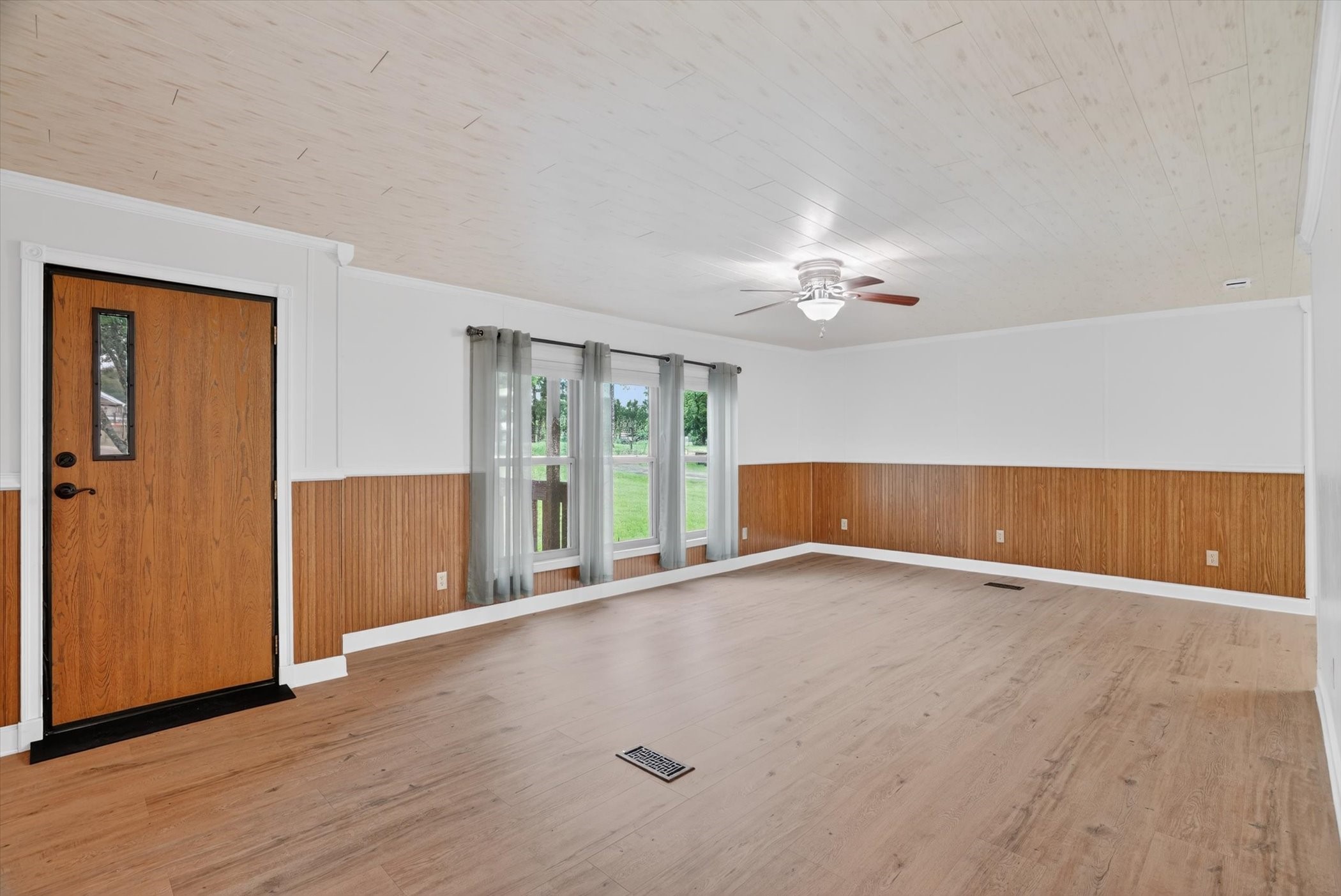 7757 Berry Road Burleson TX 76028