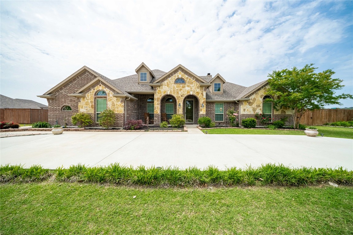 9230 Alma Court Waxahachie TX 75167