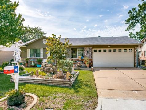 921 Venice Street Hurst TX 76053