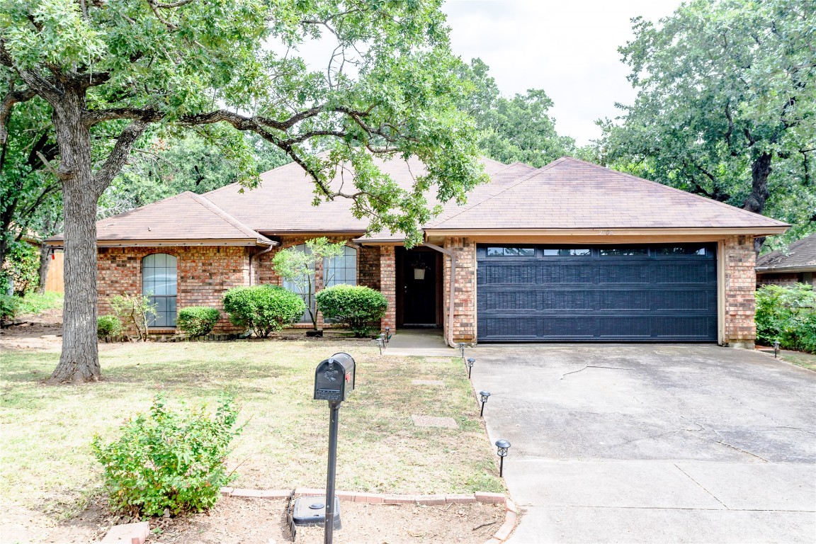 2108 Preakness Court Arlington TX 76017