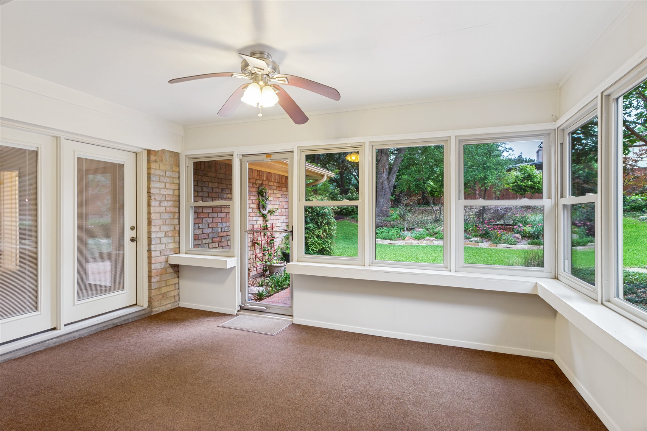 4908 Wheelock Drive Fort Worth TX 76133