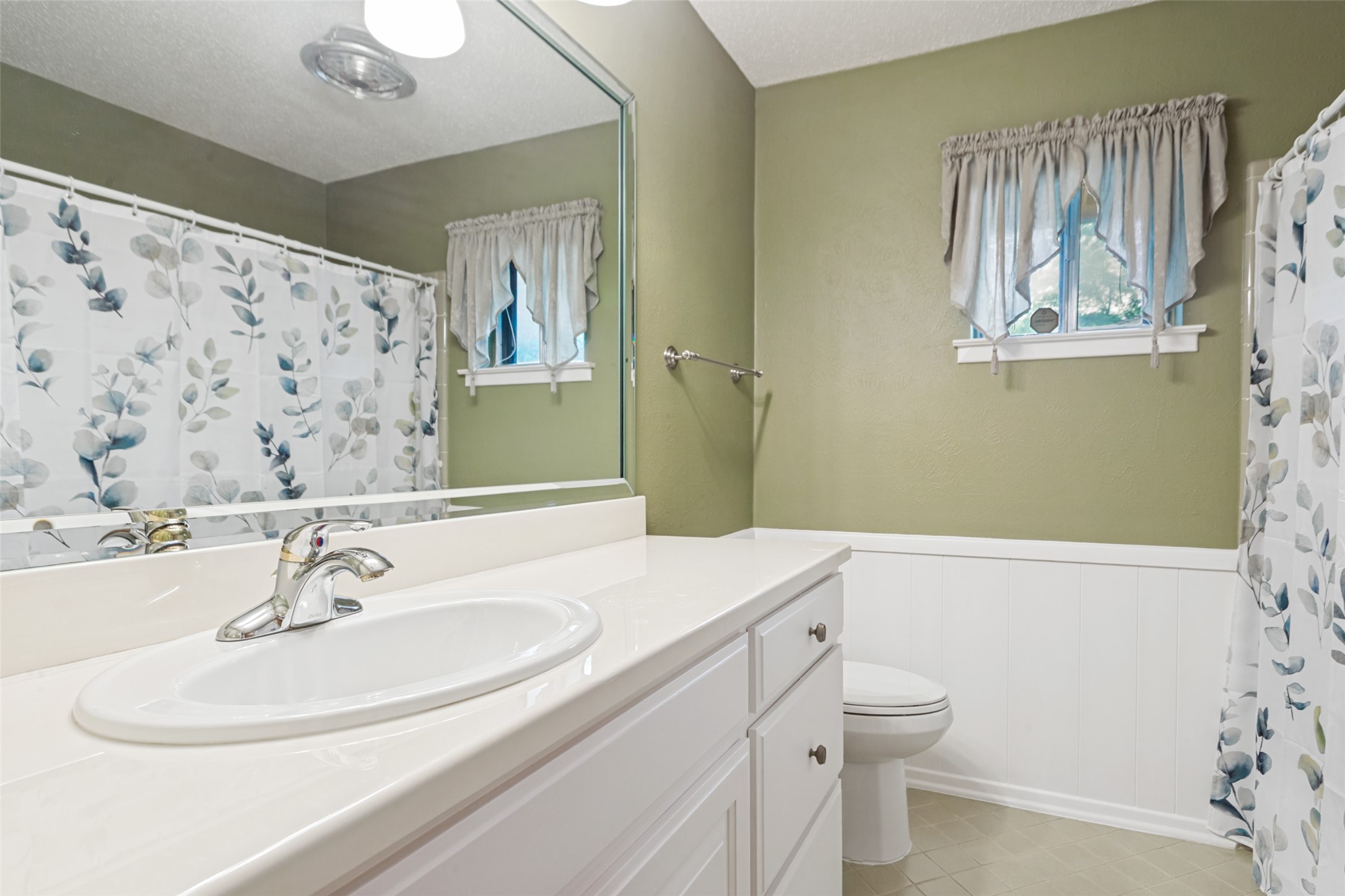 4908 Wheelock Drive Fort Worth TX 76133