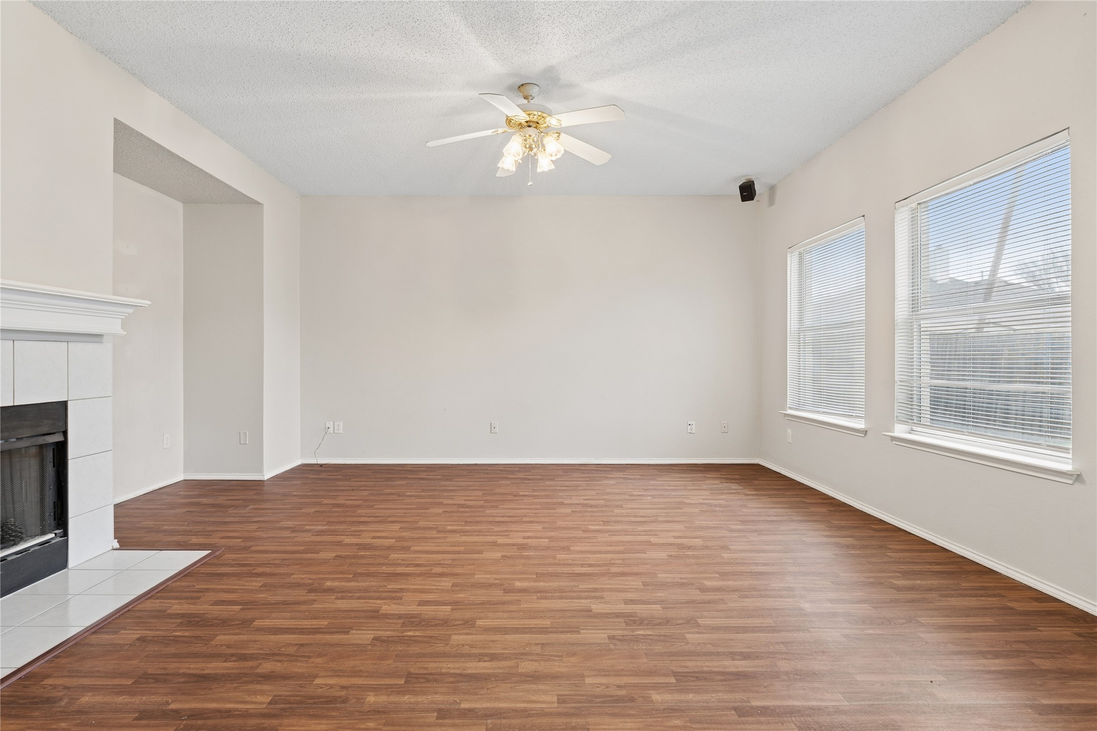 7522 Armstrong Lane Rowlett TX 75089