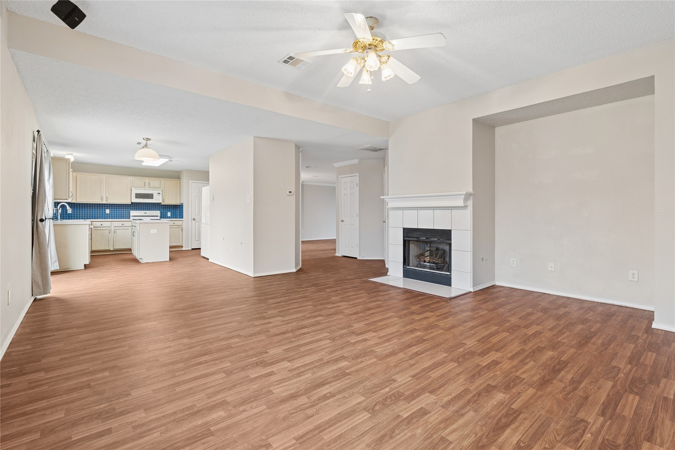 7522 Armstrong Lane Rowlett TX 75089
