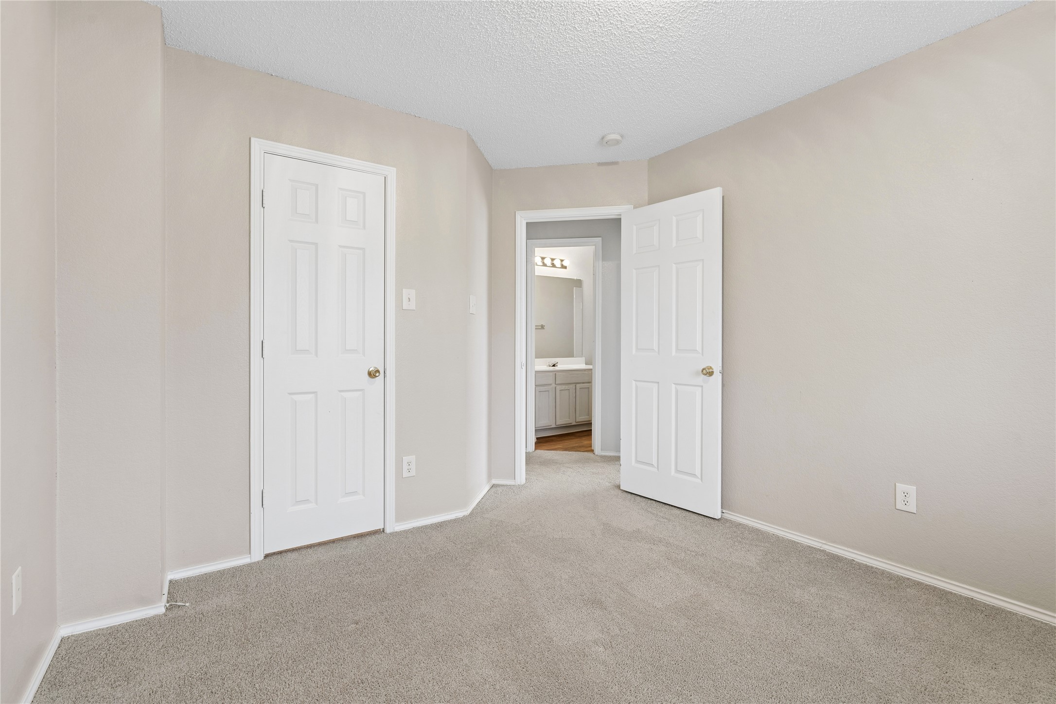 7522 Armstrong Lane Rowlett TX 75089
