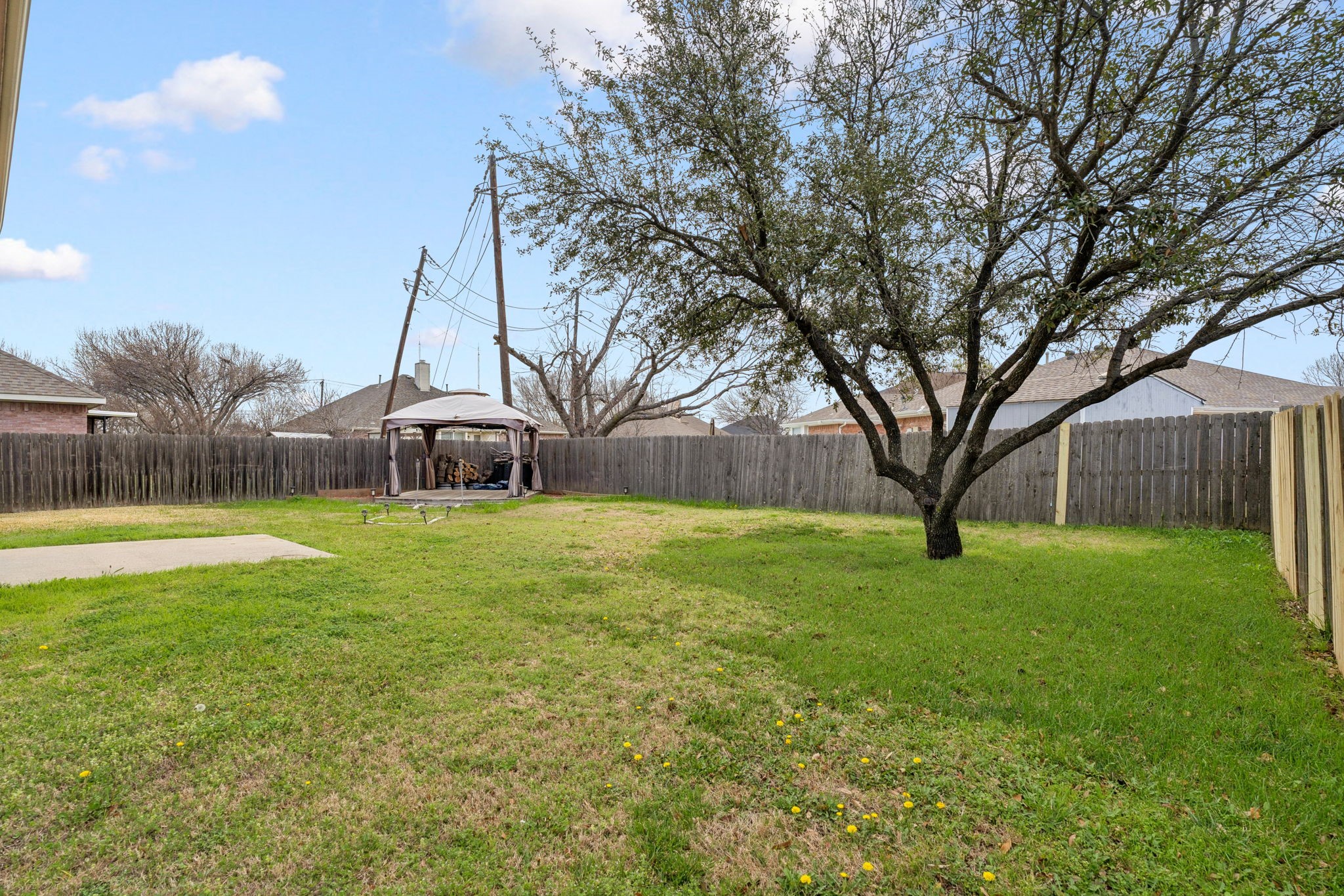 7522 Armstrong Lane Rowlett TX 75089