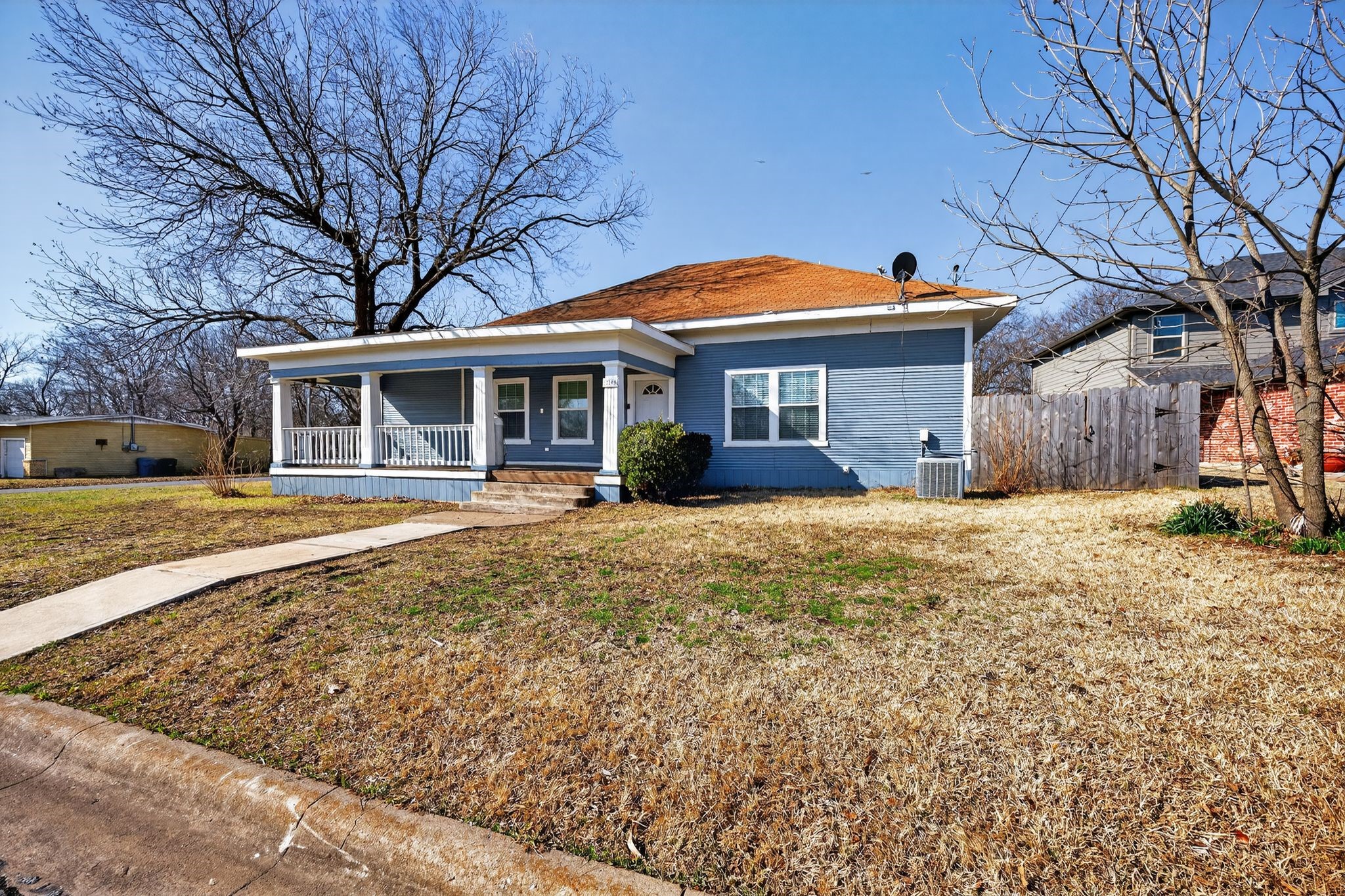 2200 N Hickory Street Sherman TX 75092