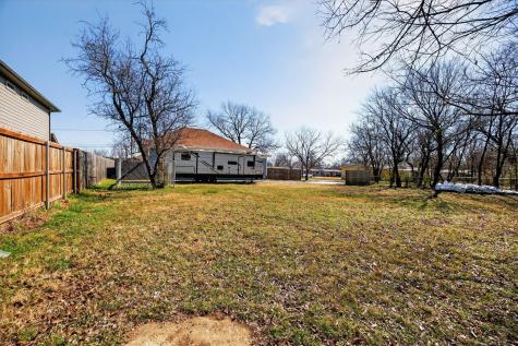 2200 N Hickory Street Sherman TX 75092