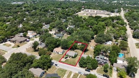 4313 Conkling Avenue Haltom City TX 76117