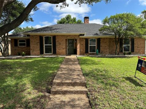 2413 Acacia Street Richardson TX 75082