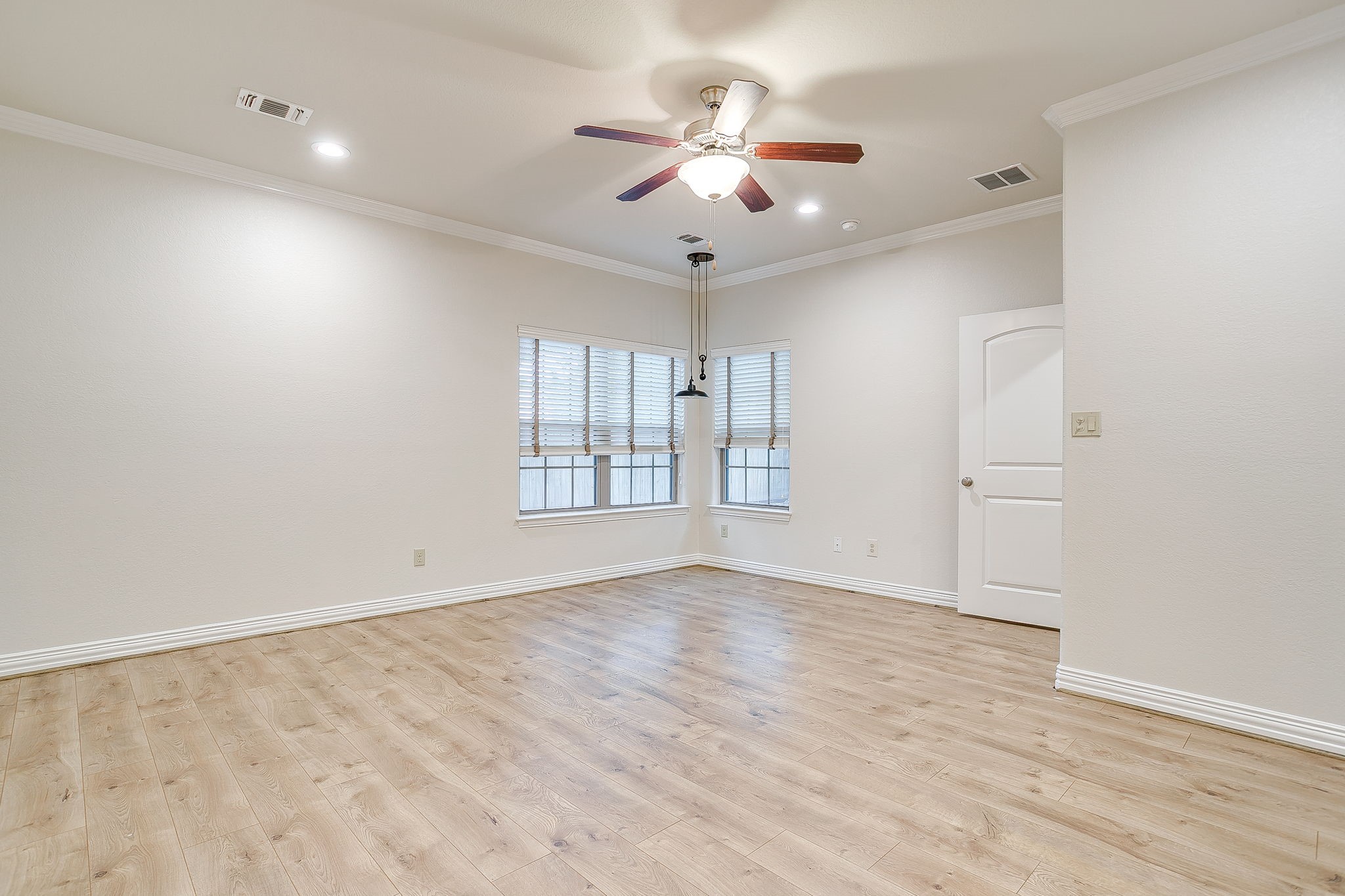 2220 Cobblestone Court Granbury TX 76049