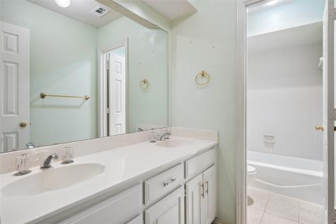 2528 Willowdale Drive Carrollton TX 75006