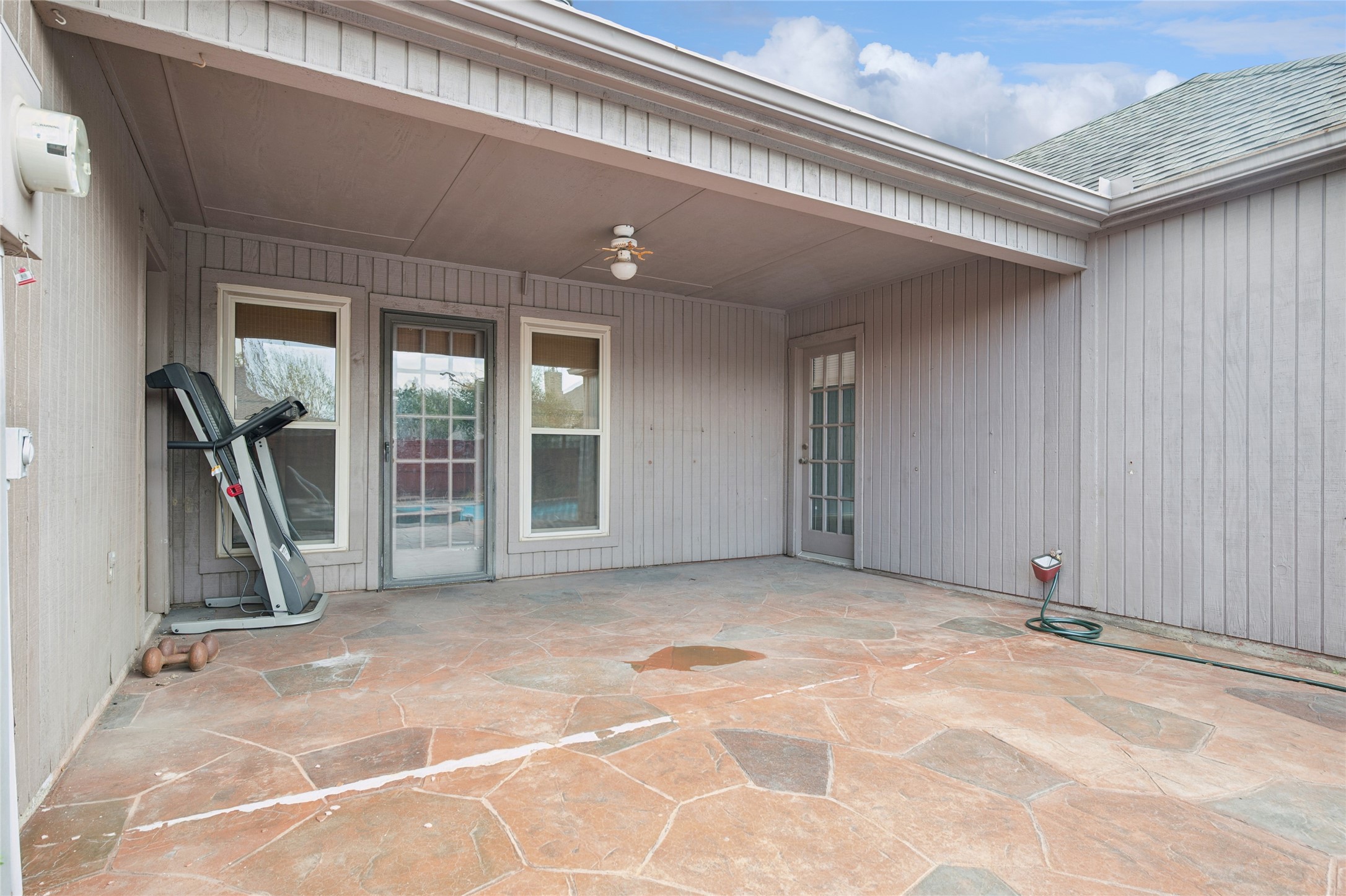 2528 Willowdale Drive Carrollton TX 75006